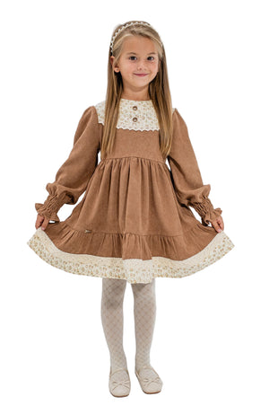 AYSEL – Rochie din catifea reiat cu model în clos, detalii florale și aplicații din dantelă vintage, beige
