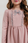 RADEYAH - Rochie din bumbac fin cu volan, aplicatii din tulle si fundita decorativa, roz