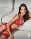 Set de lenjerie intimă Cupide Desir - compleu erotic cu sutien, chiloți și portjartier din dantelă fină, roșu